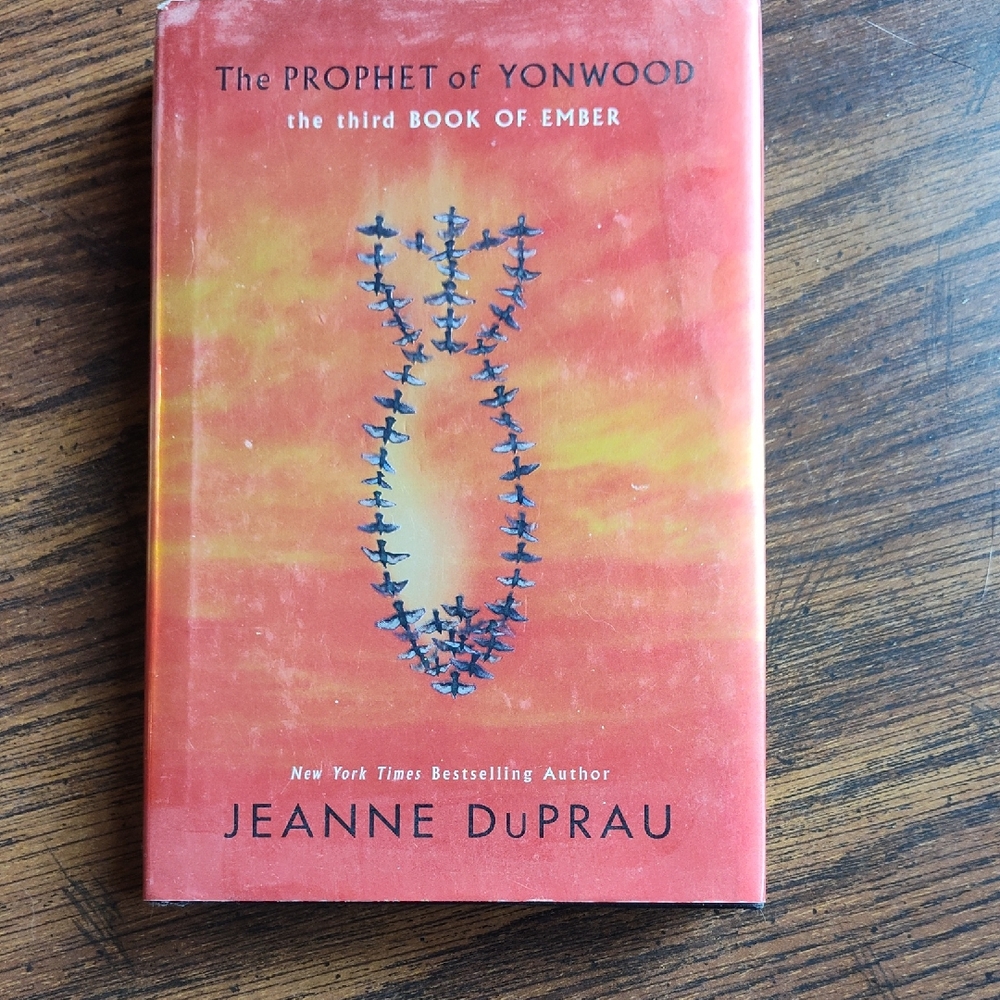 The Prophet of Yonwood by Jeanne DuPrau - Red Cover